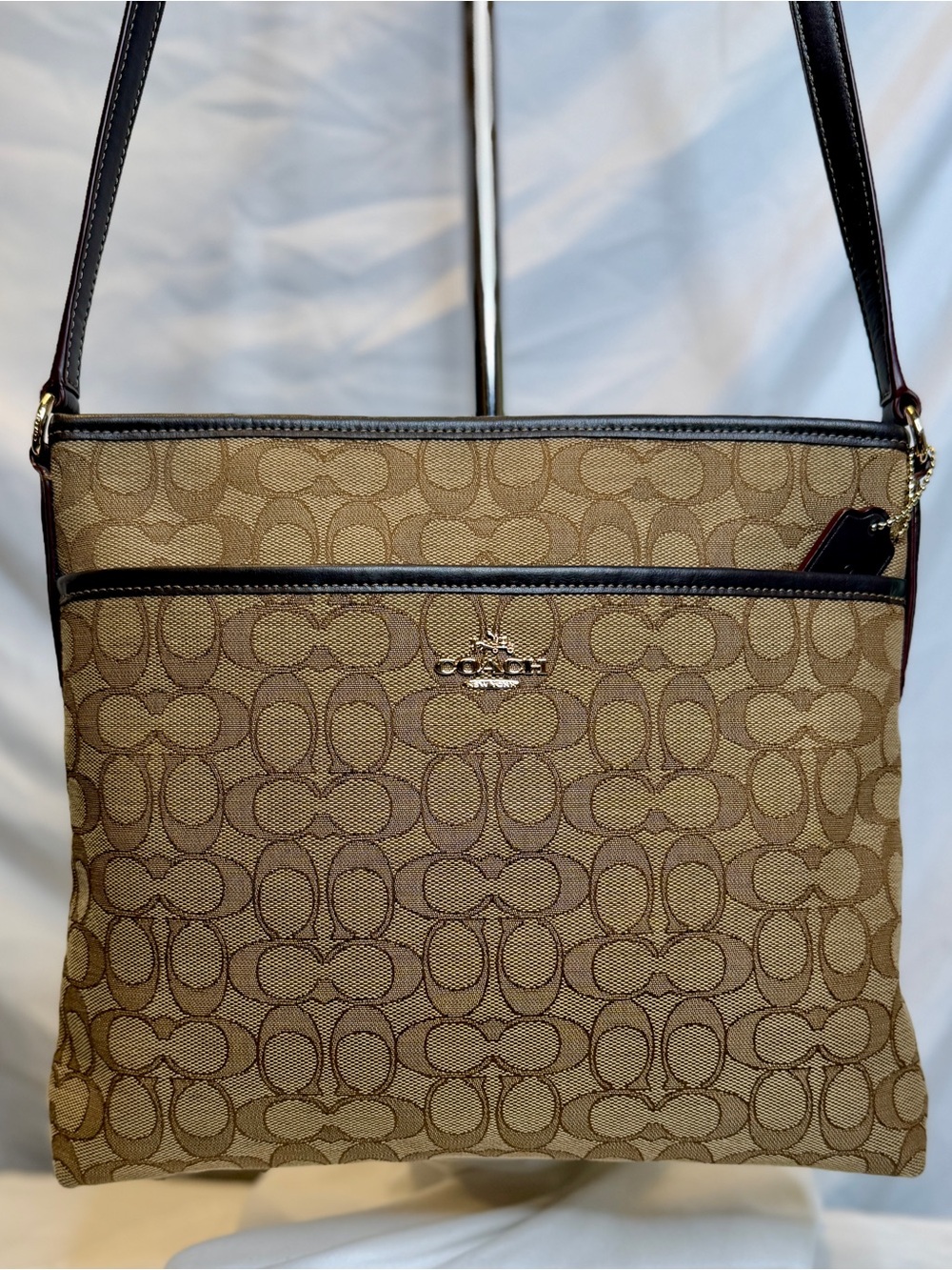 COACH Outline Signature File Khaki Tan Brown Zippered Large Crossbody Bag